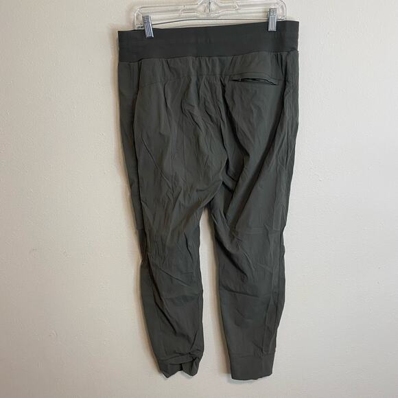 Athleta Women's Pants Trekkie North Jogger Green Size 12 Travel Causal Ripstop - Picture 6 of 8